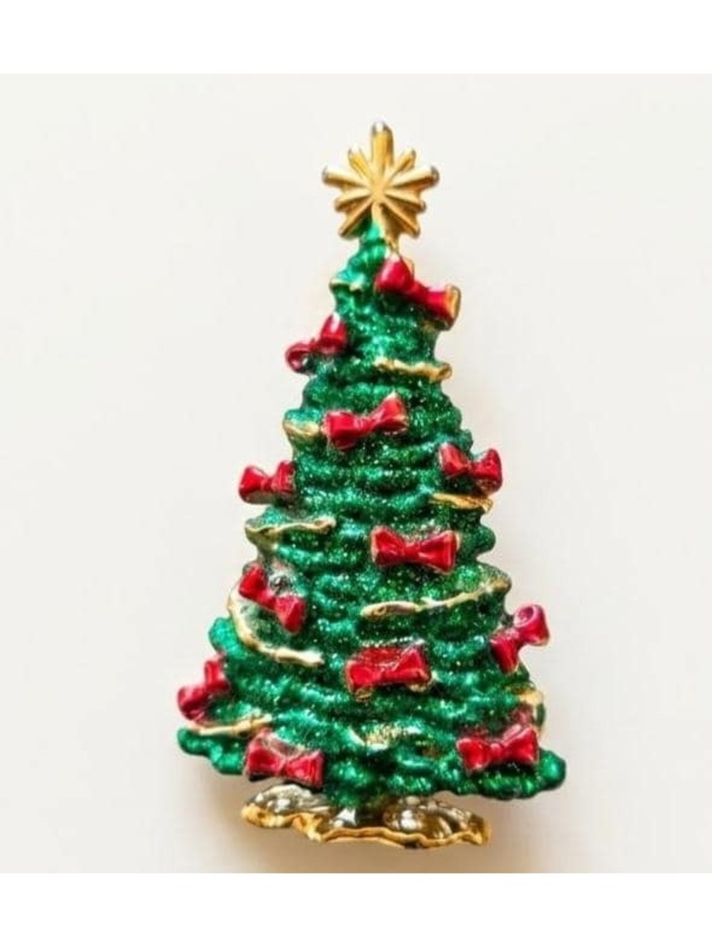 Vintage Christmas Wreath Pin Brooch Red Green Gold